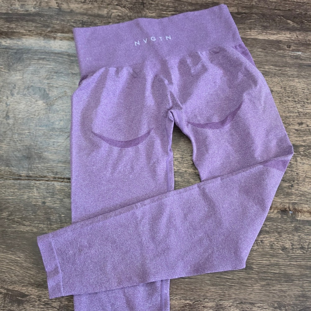 NVGTN Seamless Leggings Womens L Purple Contour High Waisted Gym Yoga Activewear